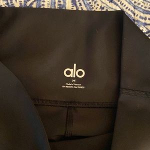 Alo yoga leggings